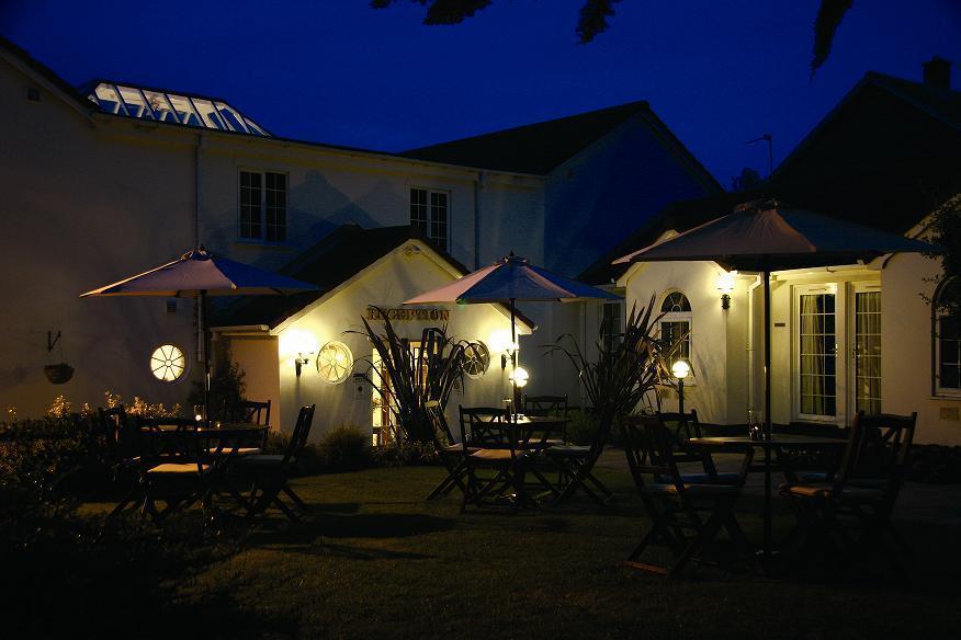 The Yeovil Court Hotel Экстерьер фото